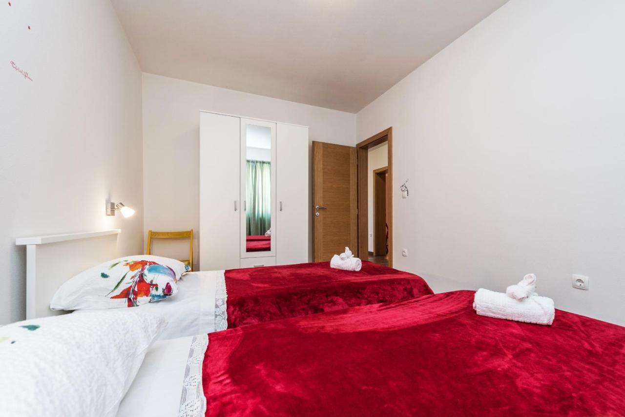 Apartman Micko Привлака Экстерьер фото