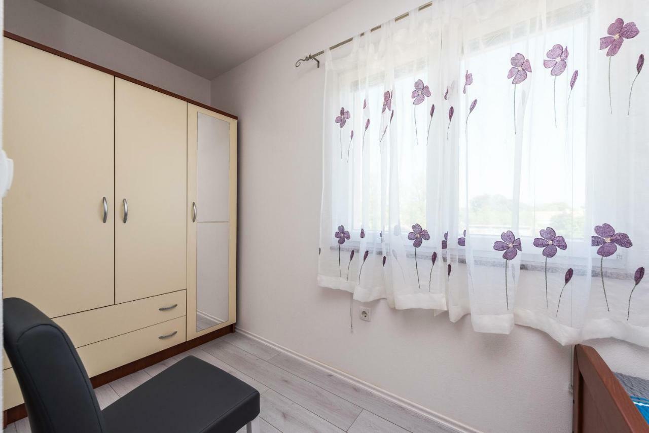 Apartman Micko Привлака Экстерьер фото