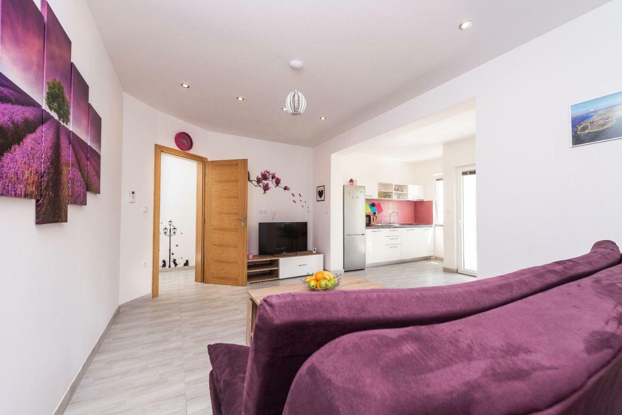Apartman Micko Привлака Экстерьер фото