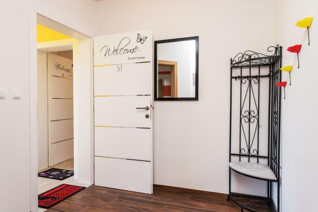 Apartman Micko Привлака Экстерьер фото
